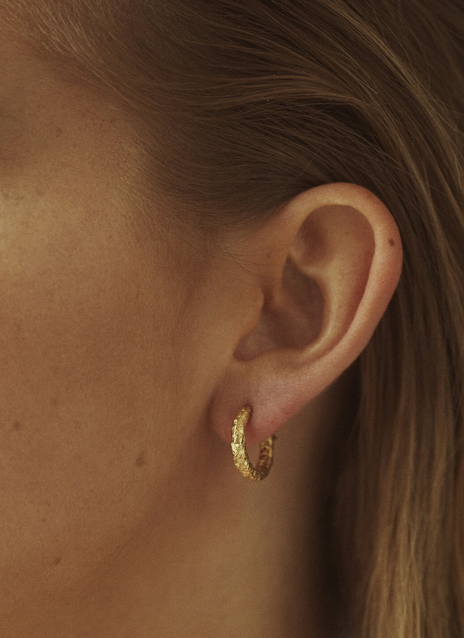 Nootka mid hoop gold