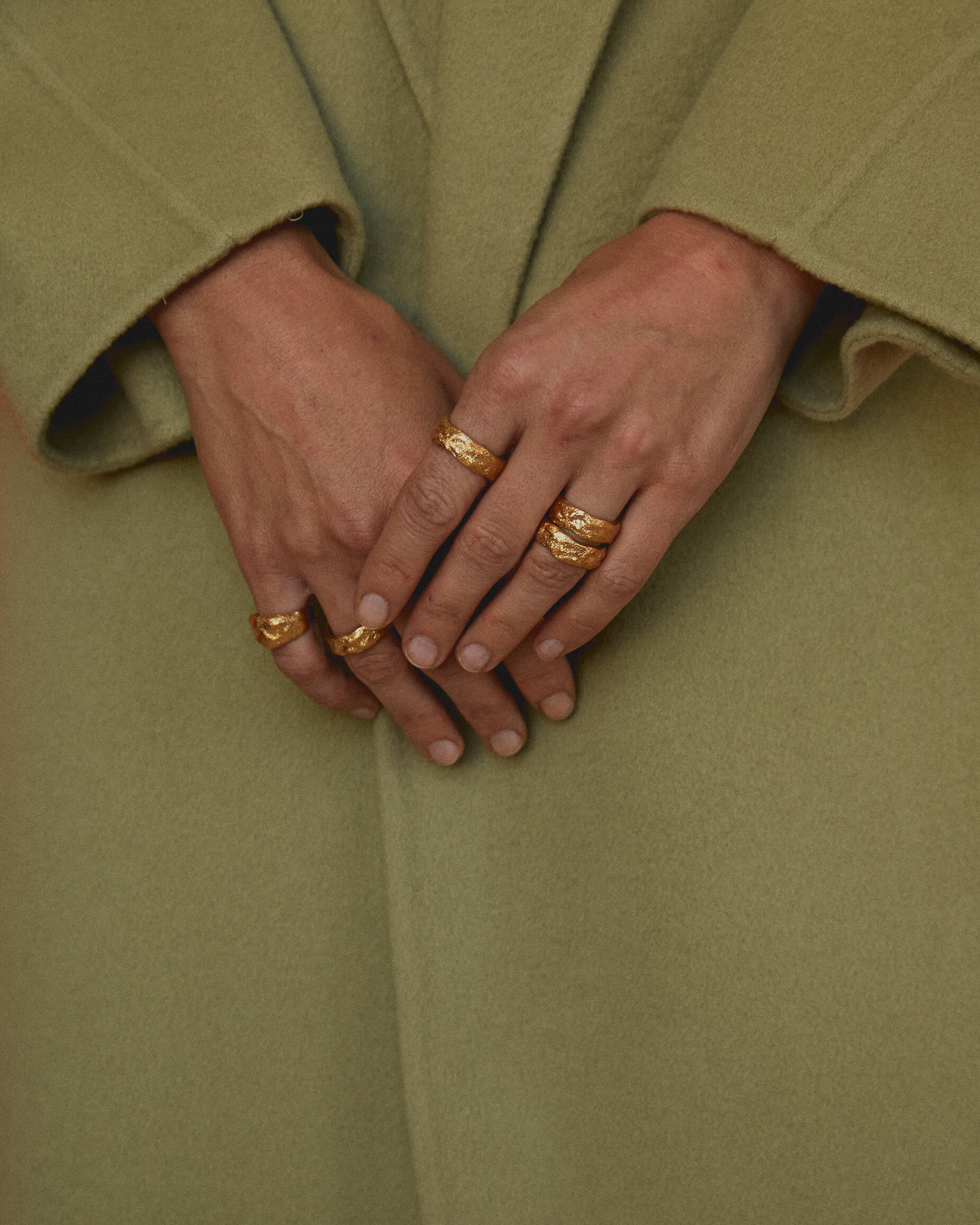 signet pinkie finger ring