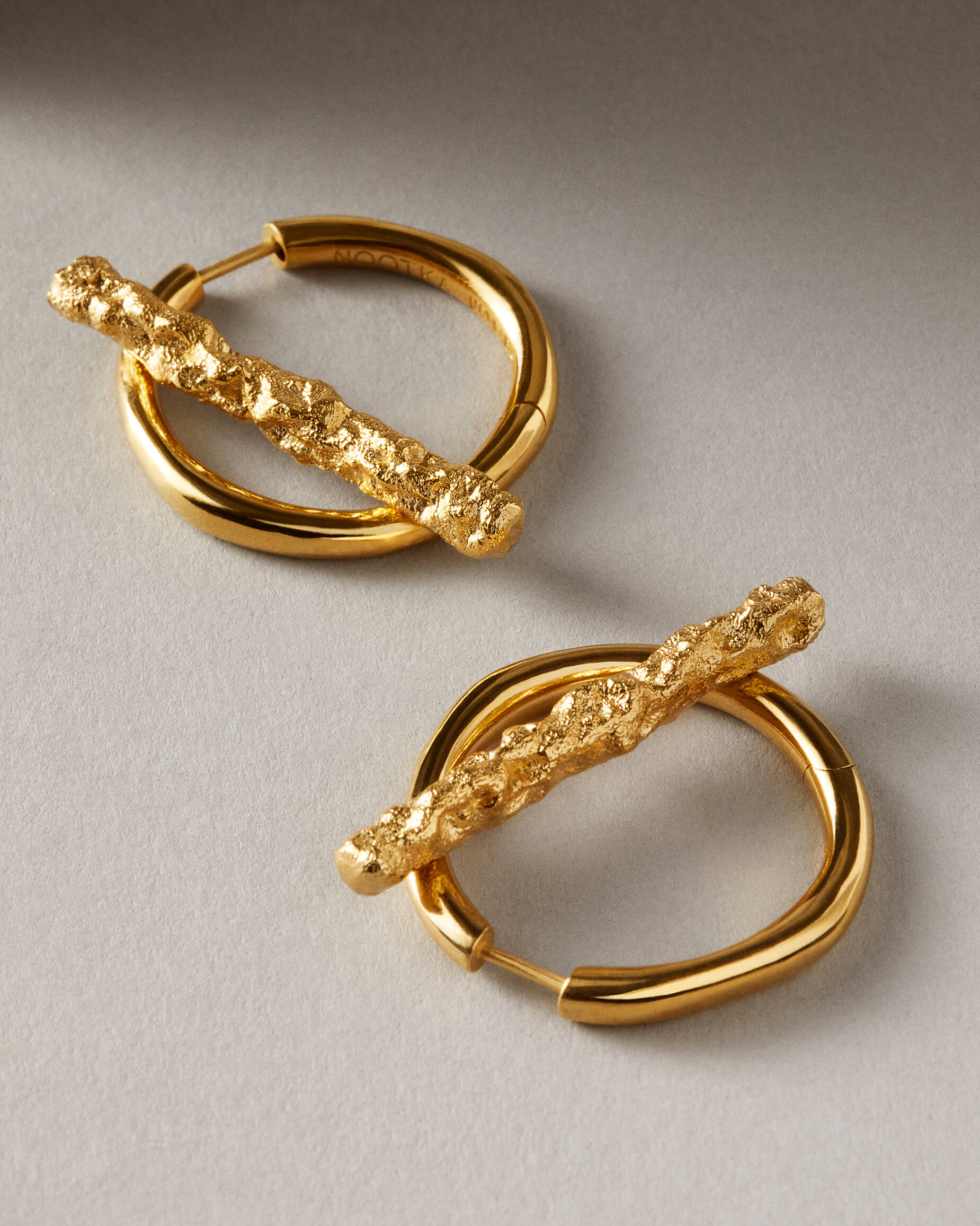 SPLIT EARRINGS GOLD