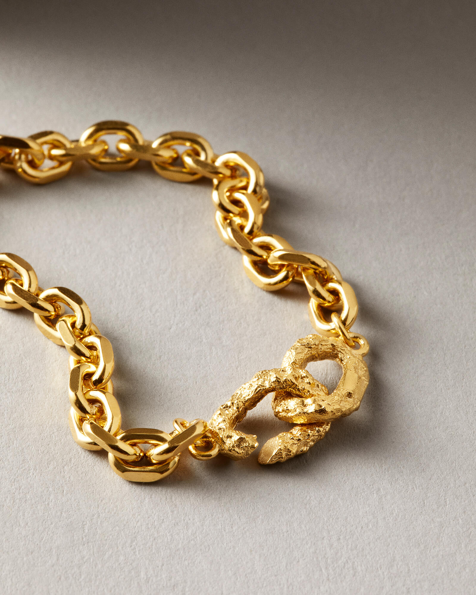 Dense Bracelet Gold