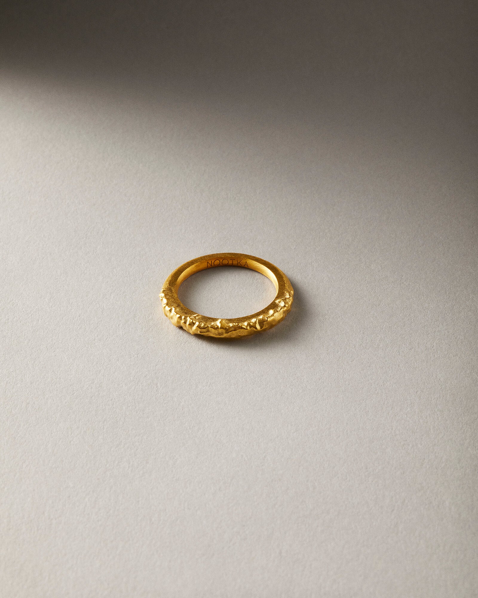 Nootka neat ring